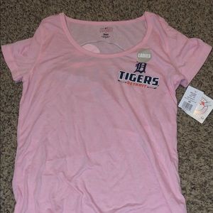 Cute Detroit Tigers tee!!